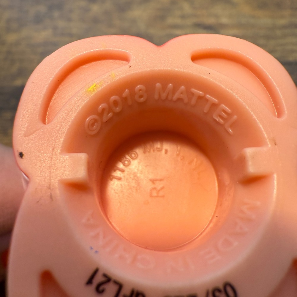 Fisher Price Little People Pig Toy Figure Animal Farm Pink Red‎ Nose 2018 Mattel - Picture 7 of 8